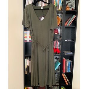 Ava & Viv Belted V Neck Olive T-Shirt Dress NWT